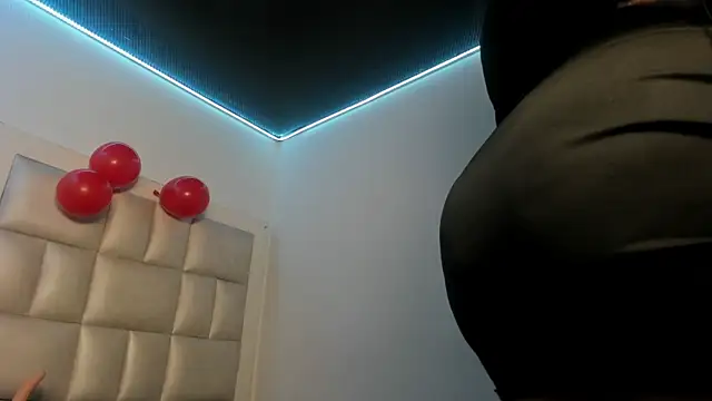 peyton__wat live cam on StripChat