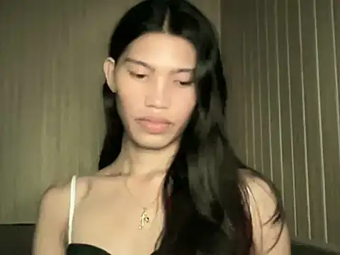 Yourgoddess_jayve live cam on StripChat