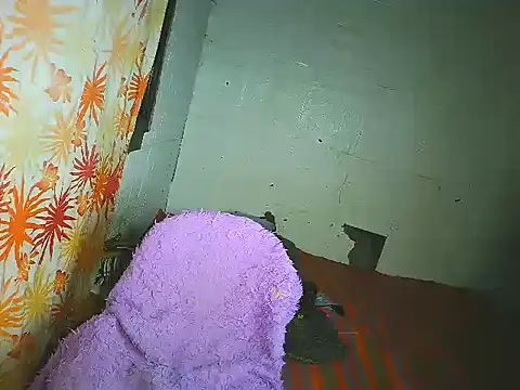 Yourfantasyisme webcam