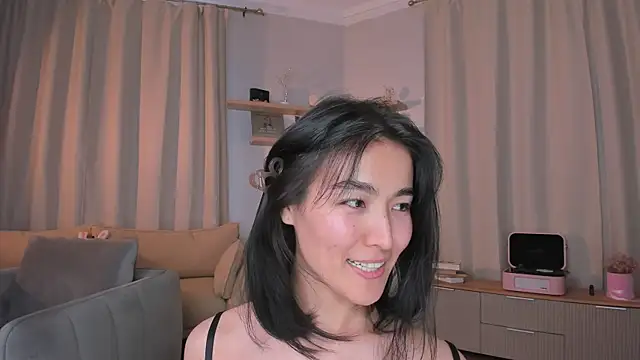 Lova_Rane live cam