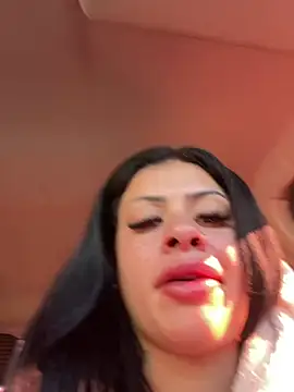 belababyy live cam on StripChat