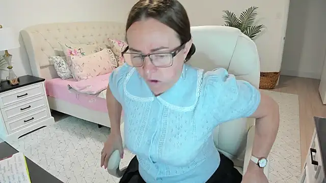 Vika73 webcam