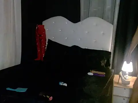 AshantTsiBigCock webcam