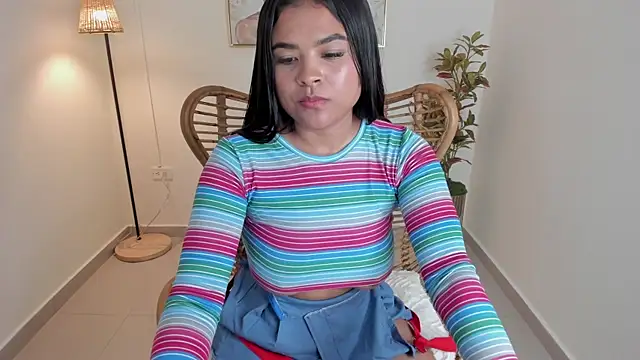 Mindy_Claker webcam