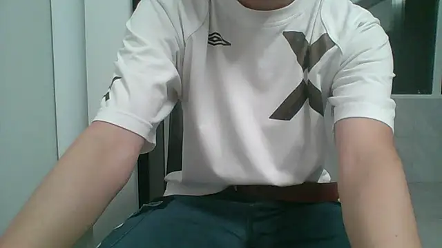 nole_china7 (Ask my age) - talk / fun / cum