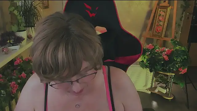 sugar_vivien live cam on StripChat