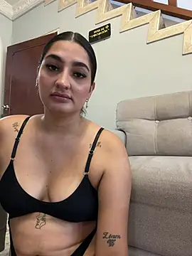 JasmineRhodes live cam on StripChat