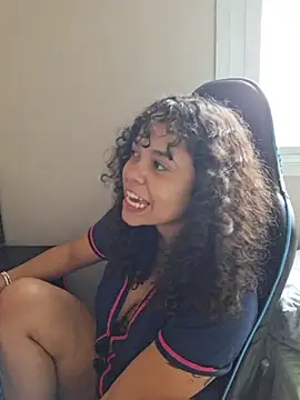 sweetamy326 live cam on StripChat