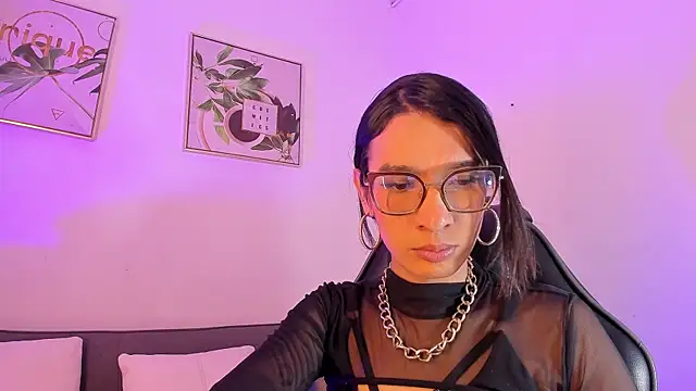 maddie_ray (T young) - FINGERS ON MY ASS👿💦