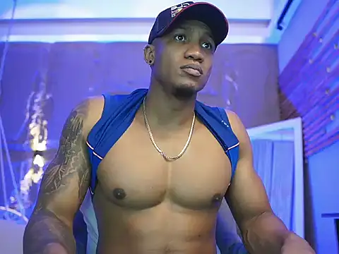 loganvarela - LoganVarela's free webcam - UK Sex Cams