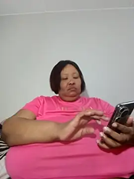nancy111 live cam on StripChat
