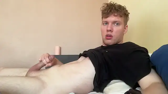 sexybooii6968 webcam