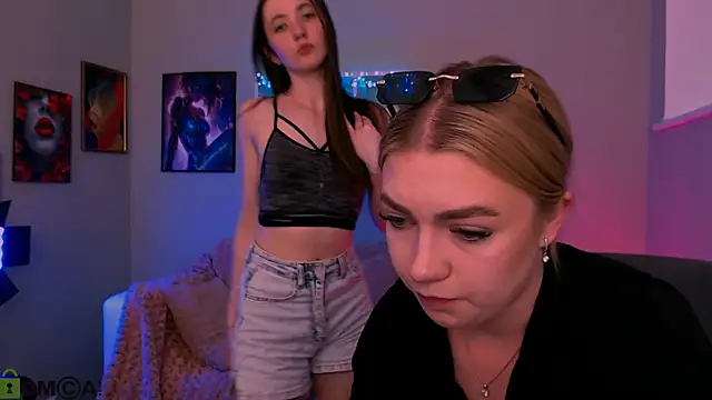 bella_dorn webcam