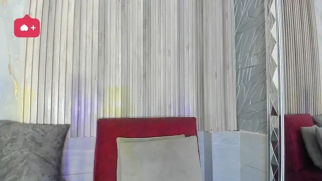 BriannaChelsea webcam