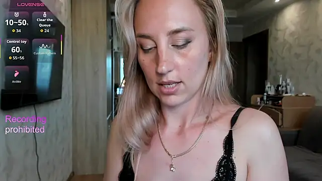 lady_Nati webcam
