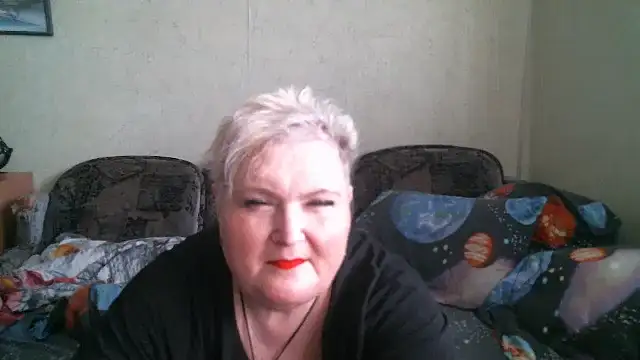 Lana555 live cam on StripChat