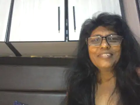 MsAttitude live cam on StripChat