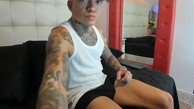 Asthon_Scoth777 webcam