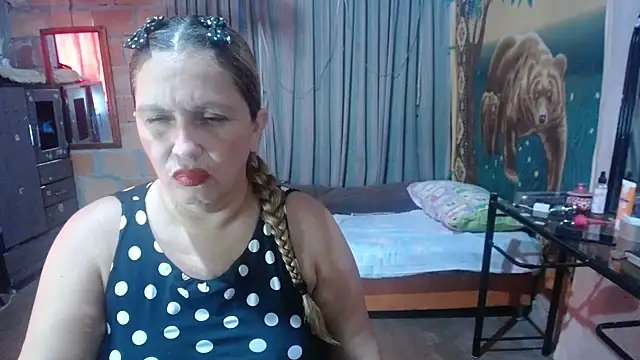 MOTHER_AND_SON09 webcam
