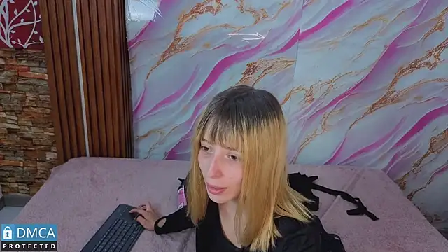 nena_cupcake_ webcam