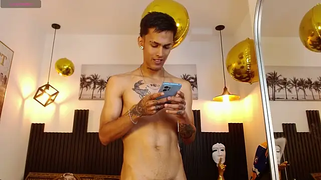 Duncan_brown live cam on StripChat