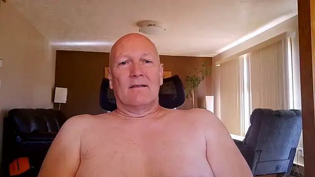 BasicAnt live cam on StripChat