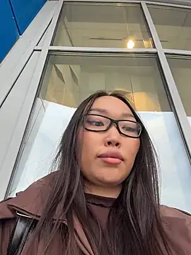 trytomakememoam webcam
