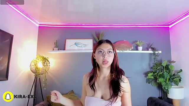 Kira_Exe_ webcam