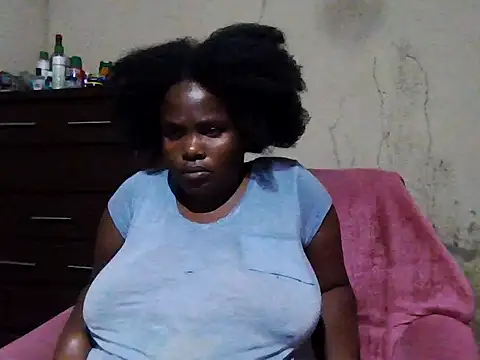 sexybigboobz webcam