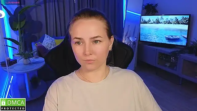 Mira_Mermayd webcam