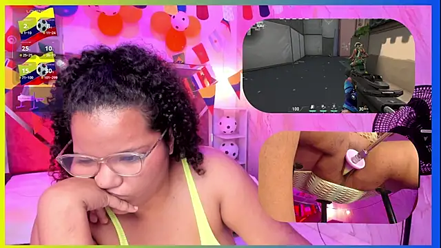 MhiaRey webcam