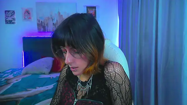 goth_minerva webcam