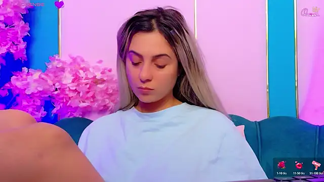 AriannaSins webcam