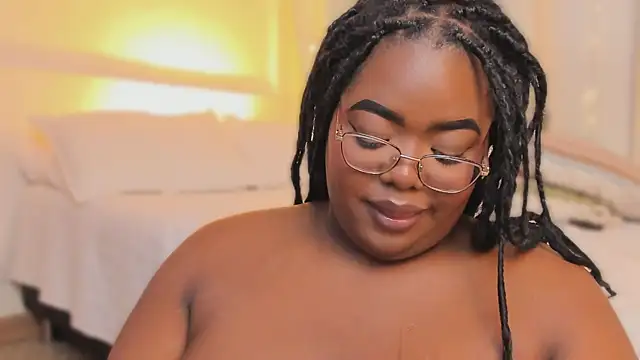 Ayanaa_Ebony_ webcam
