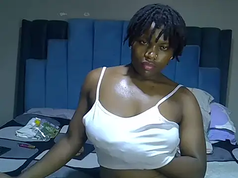 melanin_moon webcam