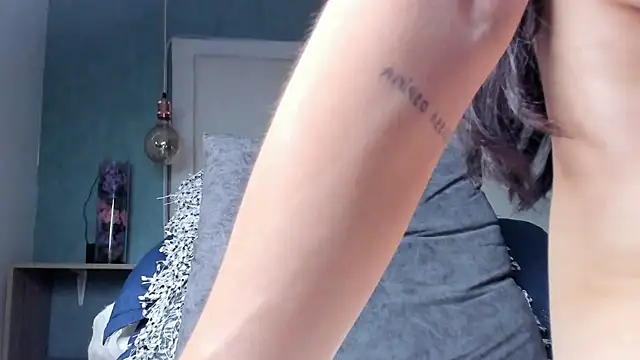 mia_gomez7 webcam