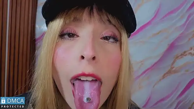 nena_cupcake_ webcam
