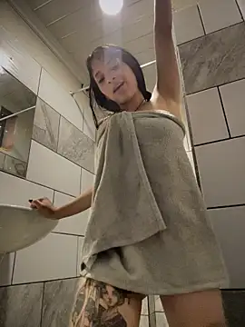 Sasha-firee webcam