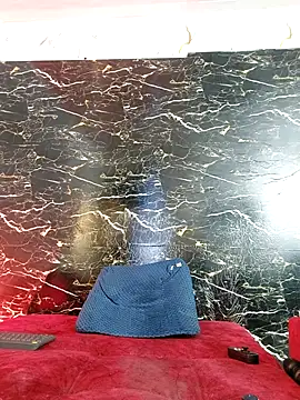 crislingery_dolli webcam
