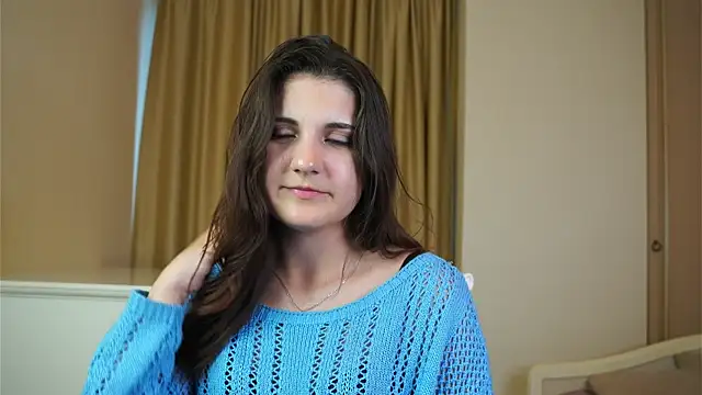 aleasepetaway (F young) - make a ponytail with your hair