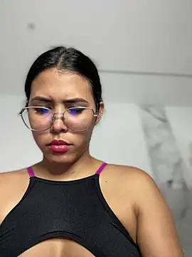 alysson_18 webcam