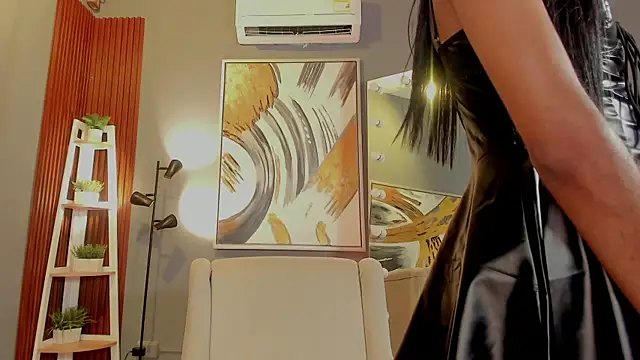 yintaish - Yintaish's free webcam - UK Sex Cams