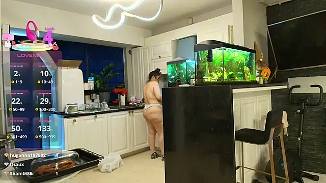Layla- webcam