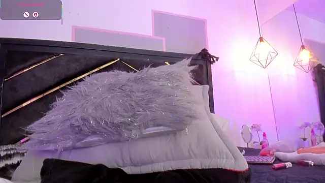 april_jones05 webcam
