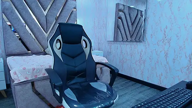 BIANCA_ROYAL