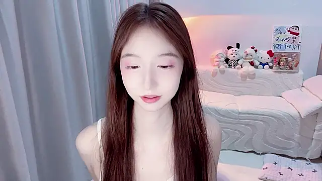lucky-tt live cam on StripChat