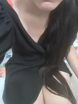 sushmita0 live cam on StripChat
