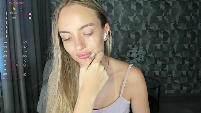 A_delina webcam