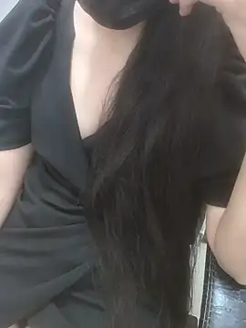 sushmita0 live cam on StripChat