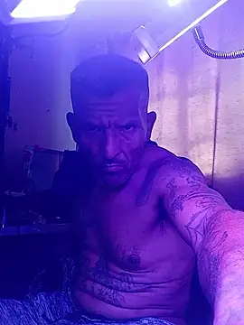 Vergonzoso6 live cam on StripChat